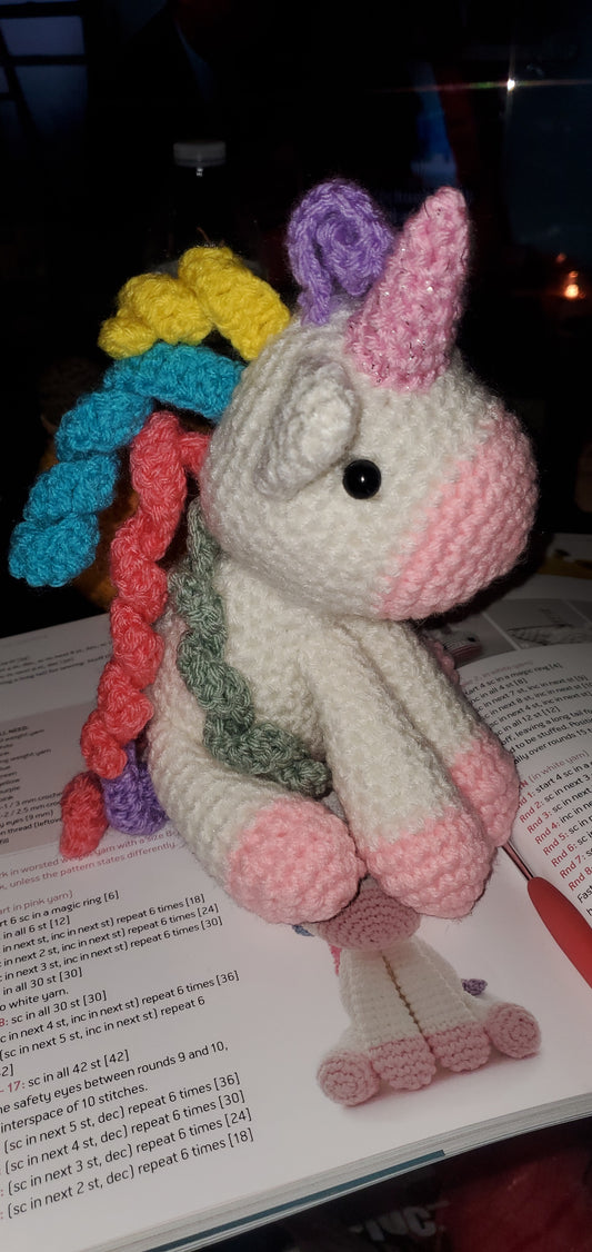 Crochet-Amiguruimi medium Unicorn