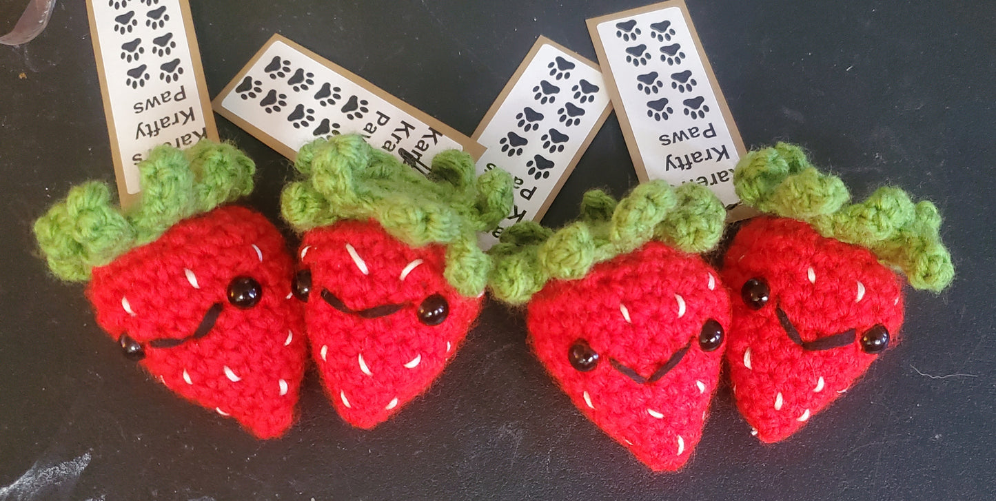 Crochet- Amiguruimi set of 2 Strawberries